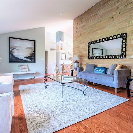 فيلا 2-Acre Highland Park Retreat With Heated Pool ~ 5* المظهر الخارجي الصورة