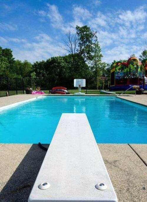 فيلا 2-Acre Highland Park Retreat With Heated Pool ~ 5* المظهر الخارجي الصورة
